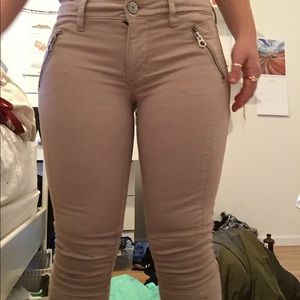 American eagle pink moto style skinny jeggings